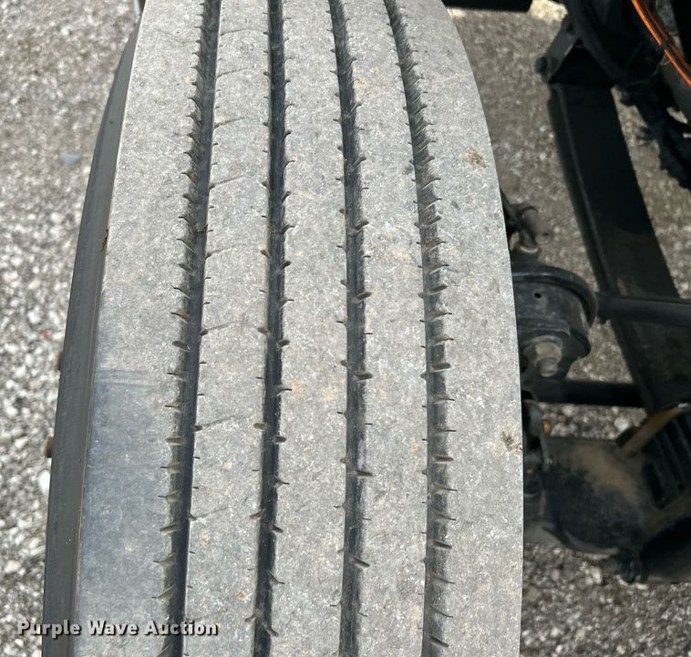 image for item KH9638 2010 Ford F750 Super Duty XL  Crew Cab utility / service truck