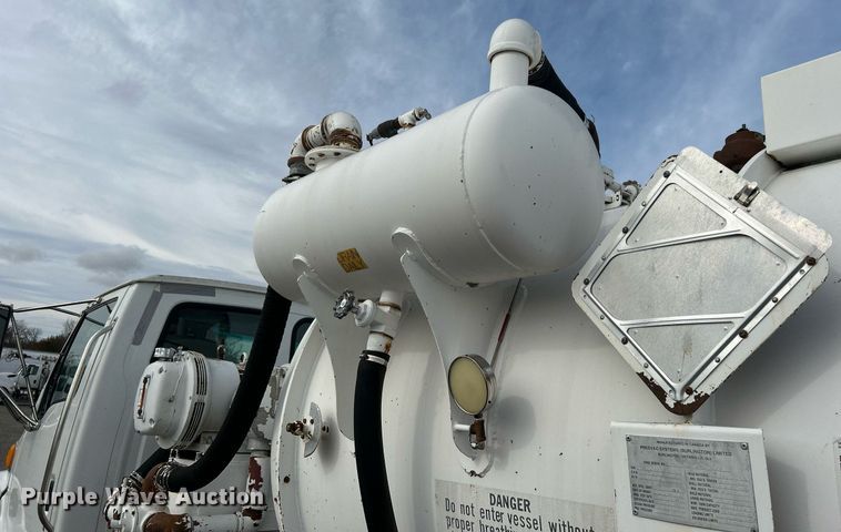 image for item KH9639 2005 Sterling Acterra  vacuum truck