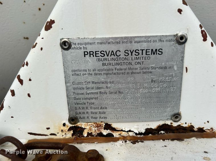 image for item KH9639 2005 Sterling Acterra  vacuum truck