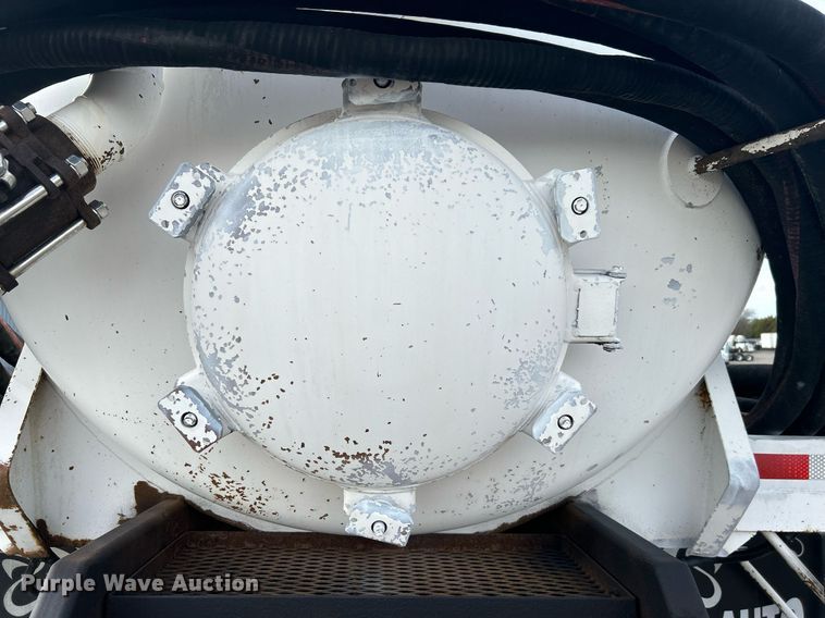 image for item KH9639 2005 Sterling Acterra  vacuum truck