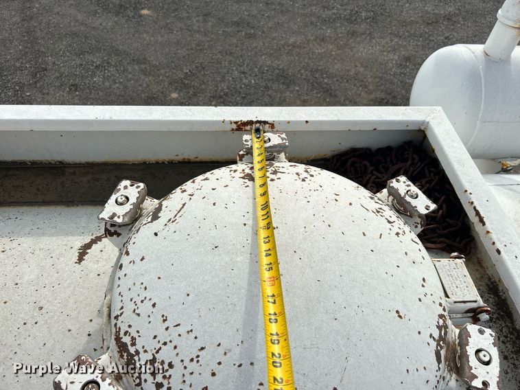 image for item KH9639 2005 Sterling Acterra  vacuum truck