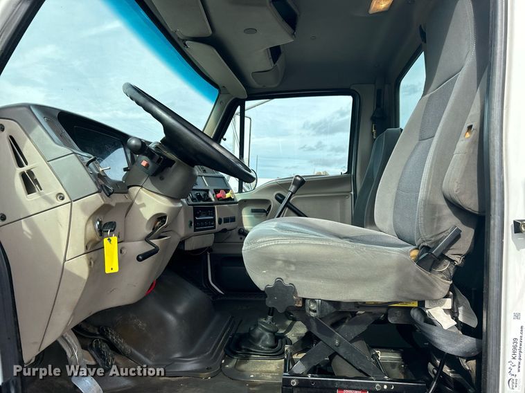 image for item KH9639 2005 Sterling Acterra  vacuum truck