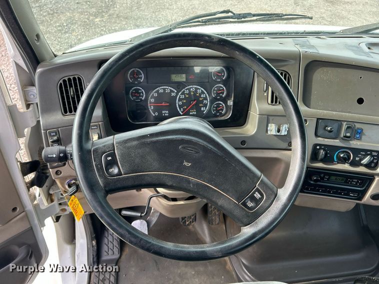 image for item KH9639 2005 Sterling Acterra  vacuum truck