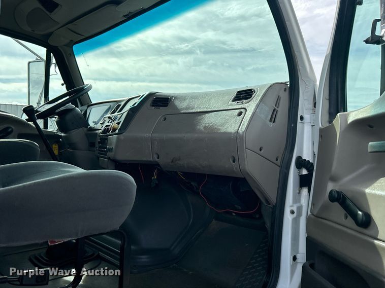 image for item KH9639 2005 Sterling Acterra  vacuum truck