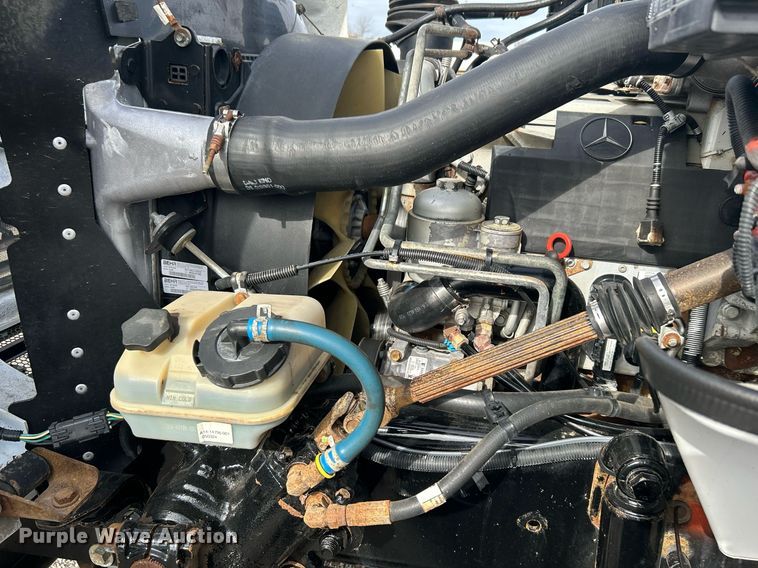 image for item KH9639 2005 Sterling Acterra  vacuum truck