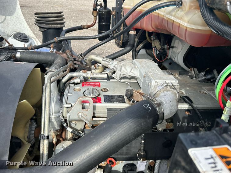 image for item KH9639 2005 Sterling Acterra  vacuum truck