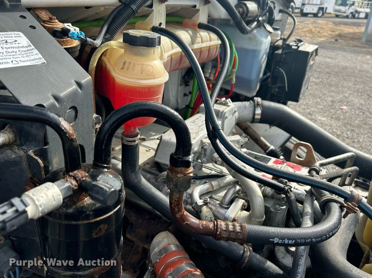 image for item KH9639 2005 Sterling Acterra  vacuum truck