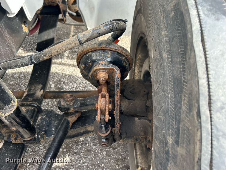 image for item KH9639 2005 Sterling Acterra  vacuum truck