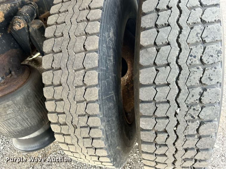 image for item KH9639 2005 Sterling Acterra  vacuum truck