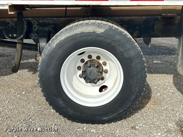 image for item KH9639 2005 Sterling Acterra  vacuum truck