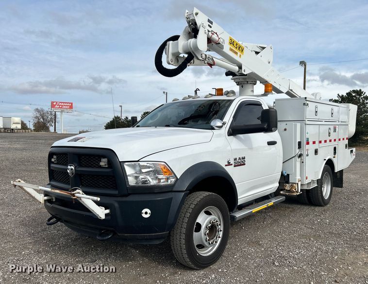image for item KH9640 2015 Dodge Ram 5500HD  bucket truck