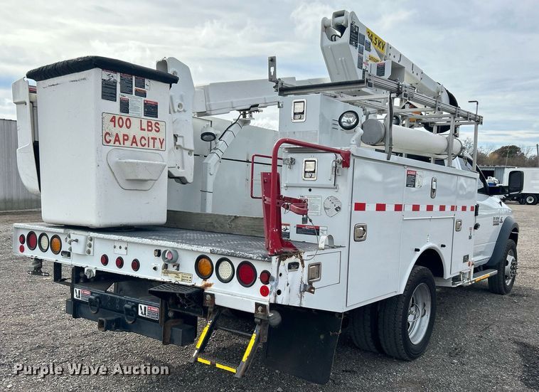 image for item KH9640 2015 Dodge Ram 5500HD  bucket truck