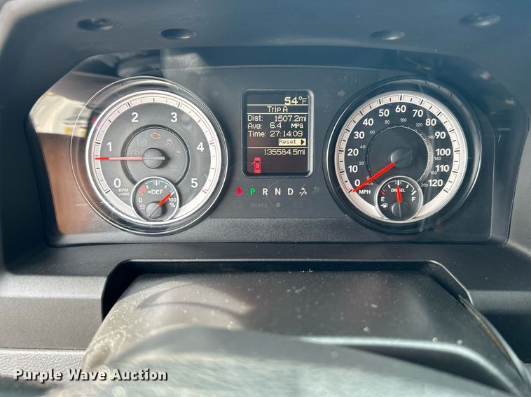 image for item KH9640 2015 Dodge Ram 5500HD  bucket truck