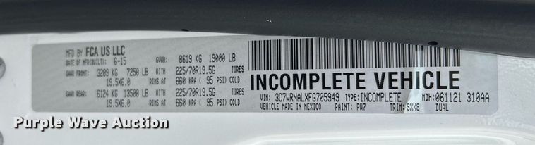 image for item KH9640 2015 Dodge Ram 5500HD  bucket truck