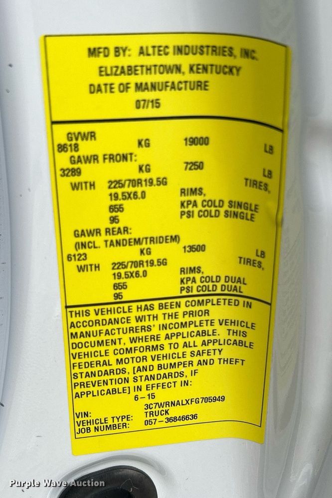 image for item KH9640 2015 Dodge Ram 5500HD  bucket truck