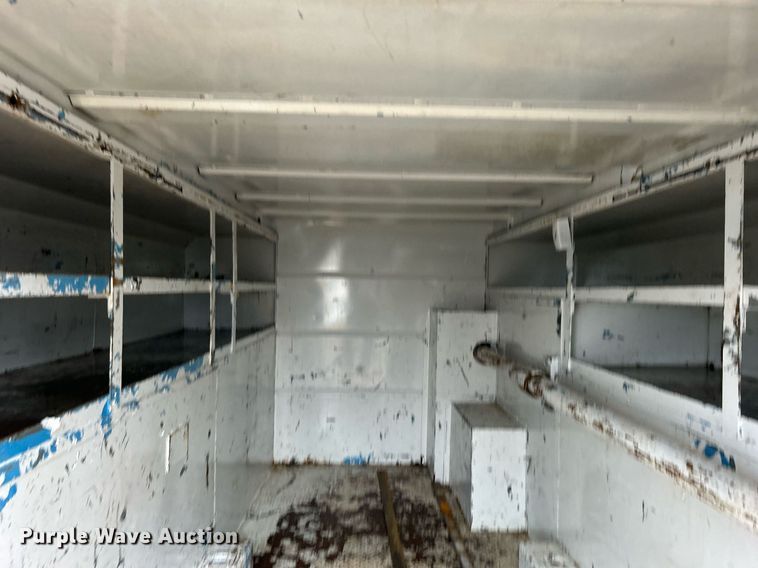 image for item KH9648 2003 Freightliner FL70  utility / service truck