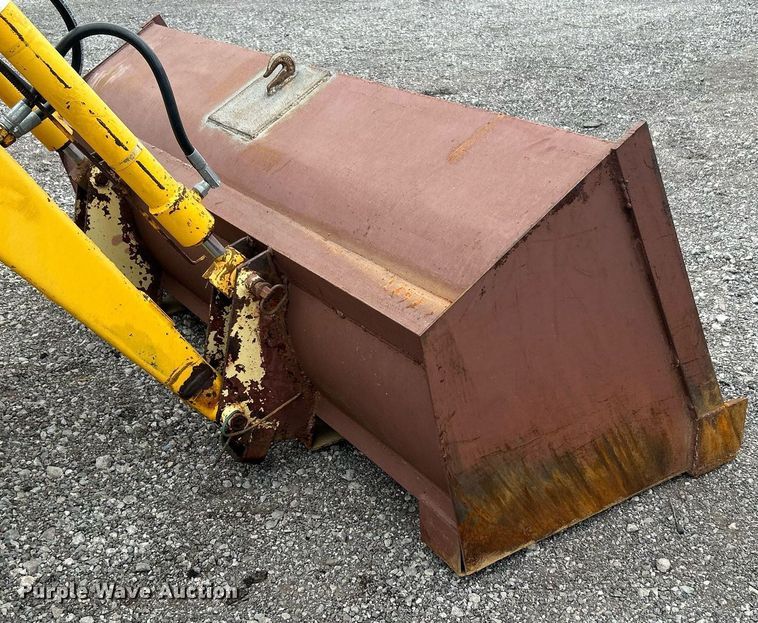 image for item KH9650 Ford 420  backhoe