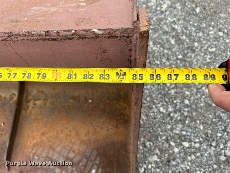 image for item KH9650 Ford 420  backhoe