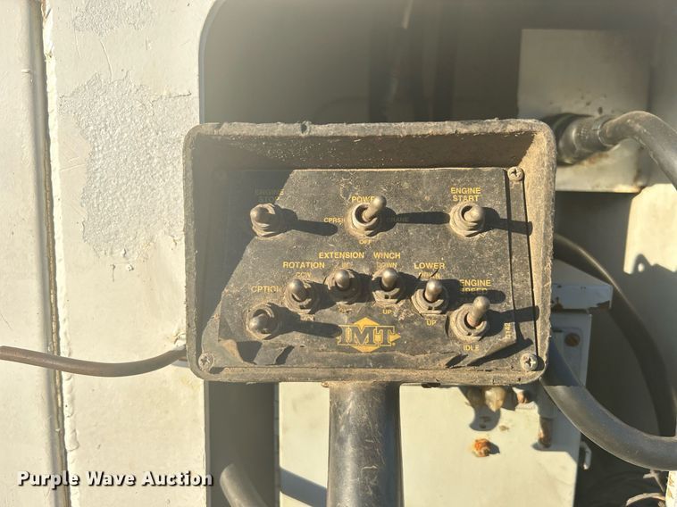 image for item KH9660 2013 Freightliner 108SD  utility / service truck