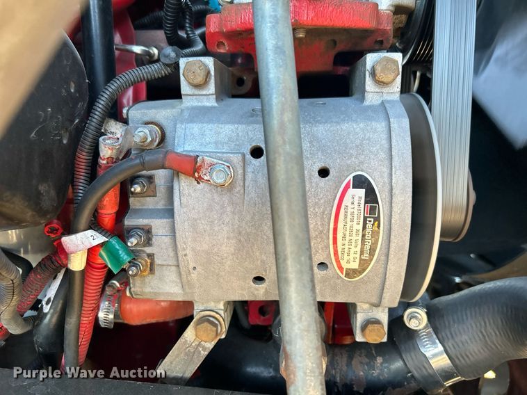 image for item KH9660 2013 Freightliner 108SD  utility / service truck