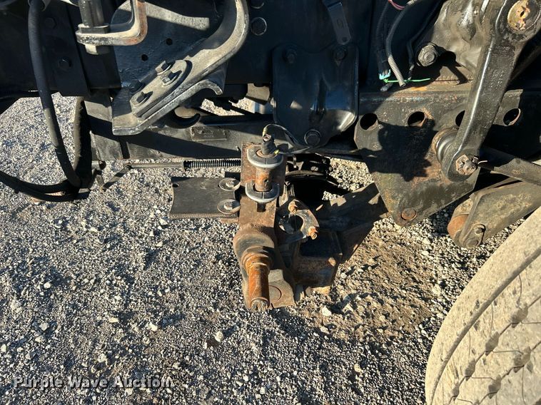 image for item KH9660 2013 Freightliner 108SD  utility / service truck