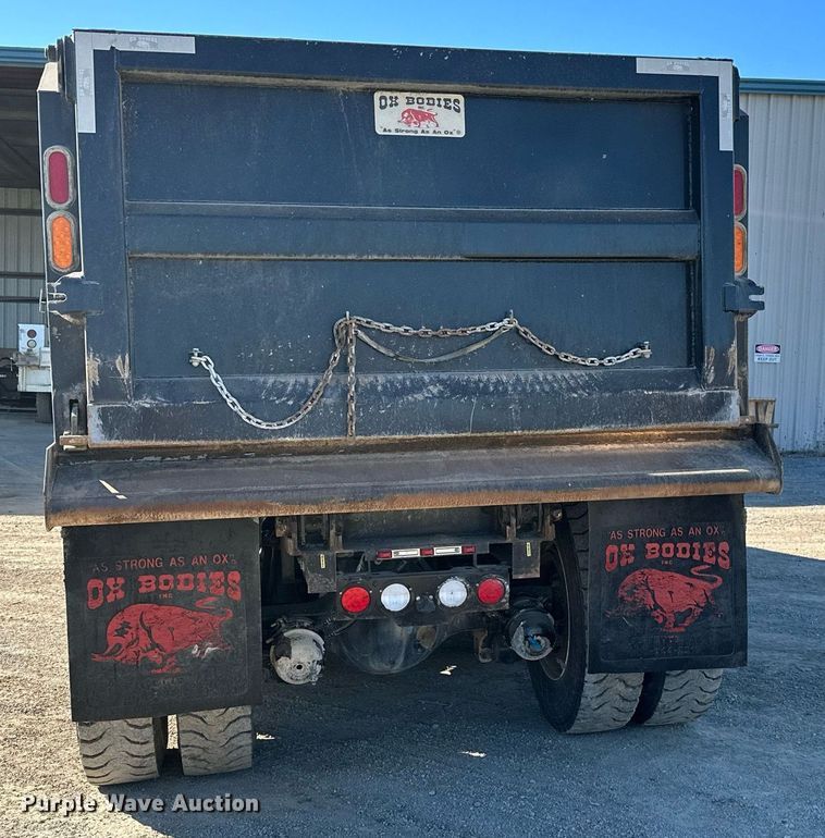 image for item KT9111 2021 Kenworth T880  dump truck