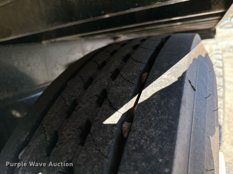 image for item KT9111 2021 Kenworth T880  dump truck