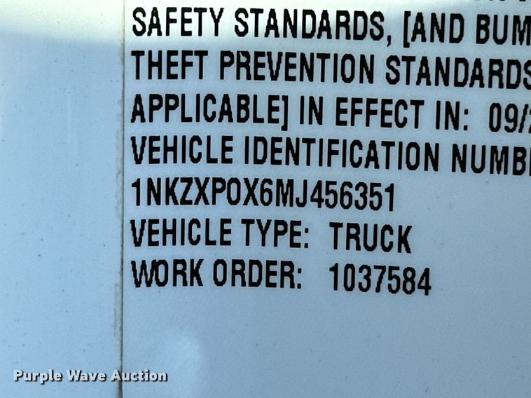 image for item KT9111 2021 Kenworth T880  dump truck