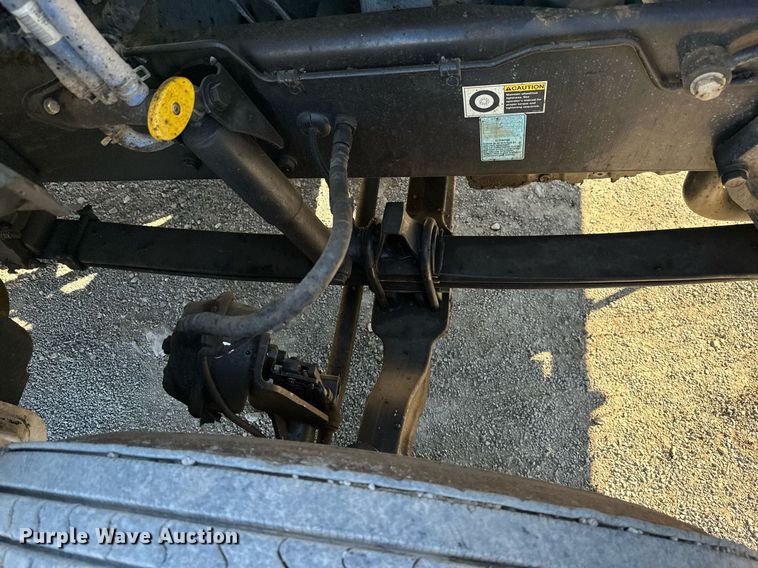 image for item KT9112 2021 Kenworth T880  dump truck