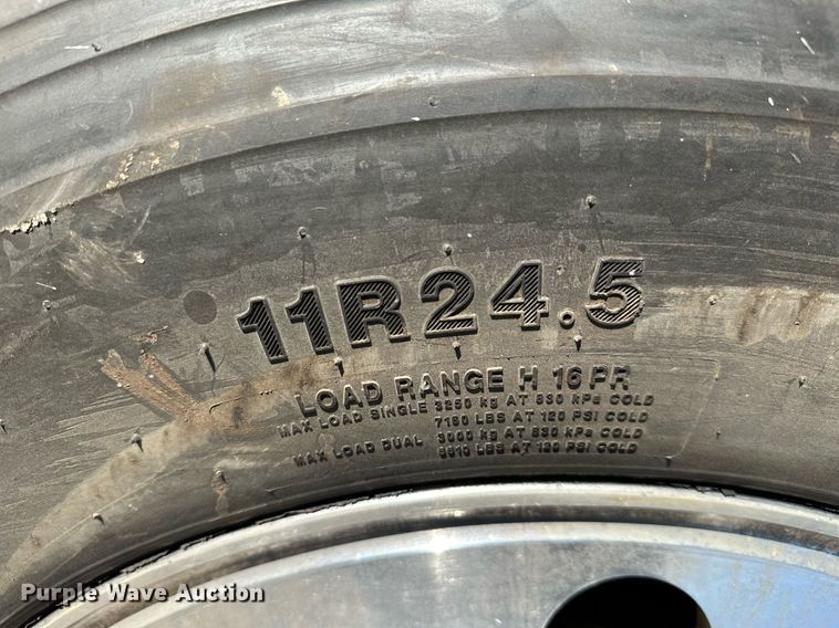 image for item KT9112 2021 Kenworth T880  dump truck