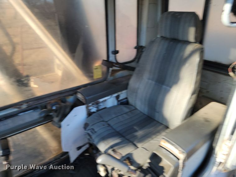 image for item KT9954 1993 Link Belt LS2700CII  excavator