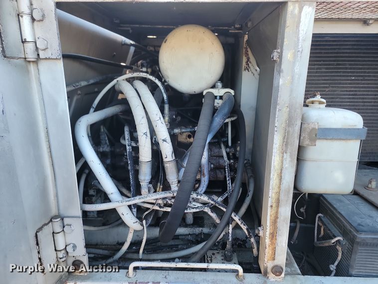 image for item KT9954 1993 Link Belt LS2700CII  excavator