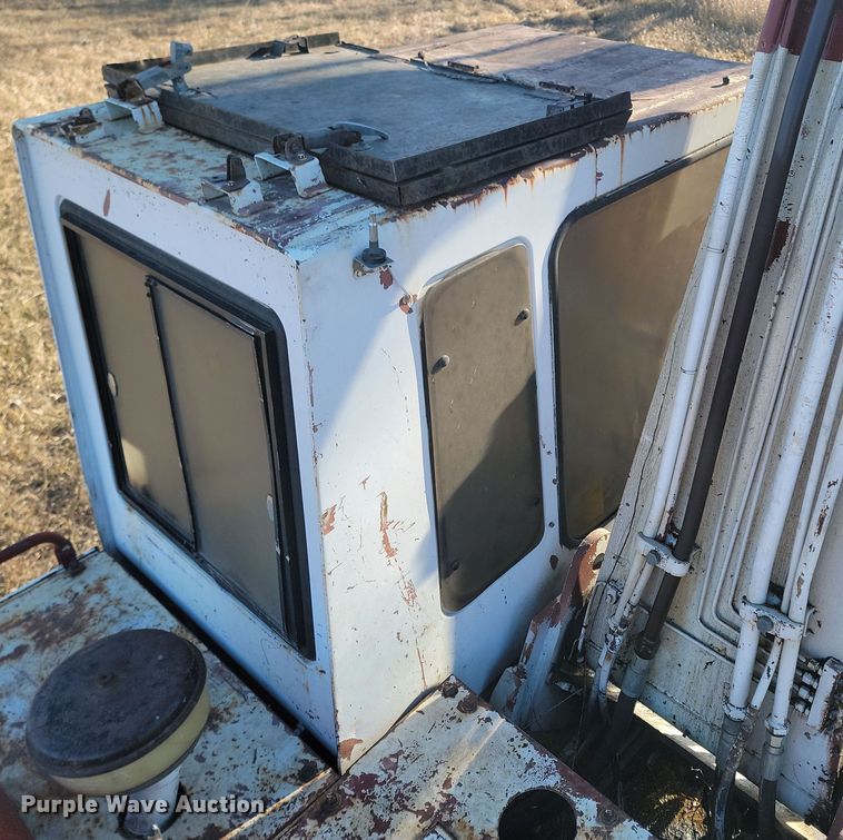 image for item KT9954 1993 Link Belt LS2700CII  excavator