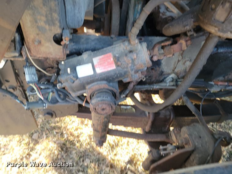 image for item KT9957 2004 International 7400  spreader truck