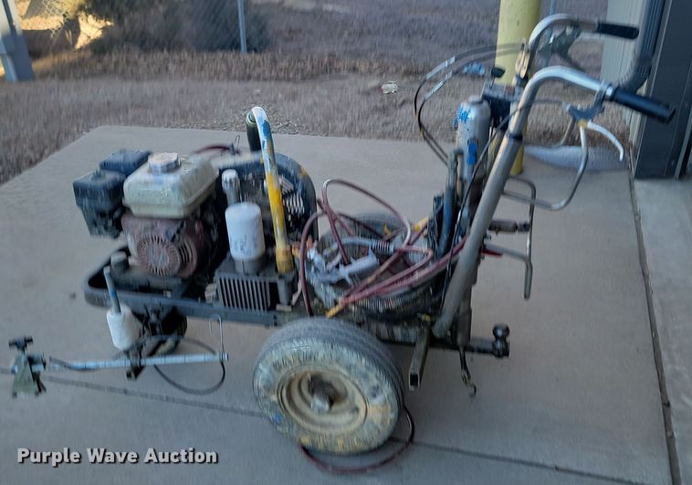 image for item KT9967 Titan PowrLiner 6900  line painter