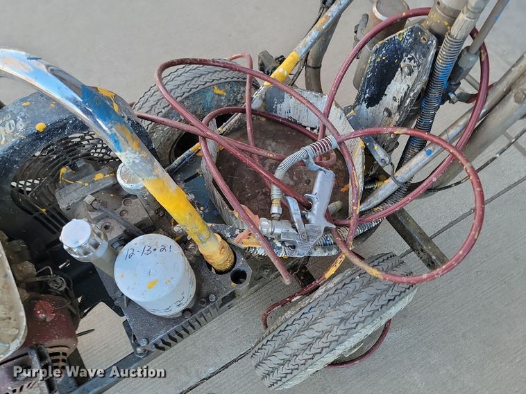 image for item KT9967 Titan PowrLiner 6900  line painter