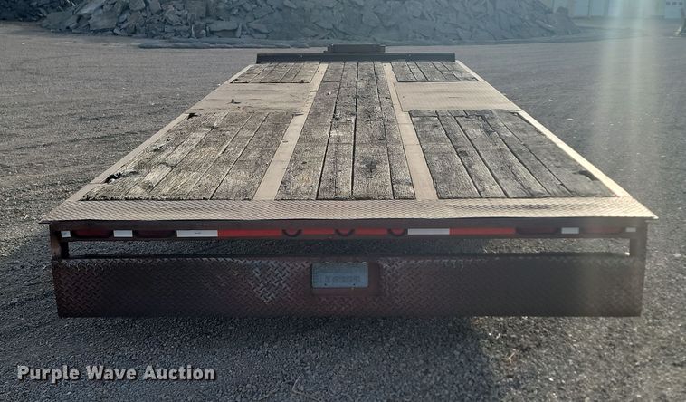 image for item KT9974 1989 Trail King TKT24-2400  tilt deck equipment trailer