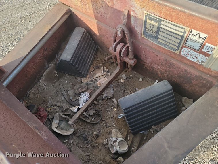 image for item KT9974 1989 Trail King TKT24-2400  tilt deck equipment trailer