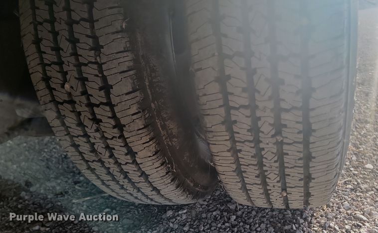 image for item KT9974 1989 Trail King TKT24-2400  tilt deck equipment trailer