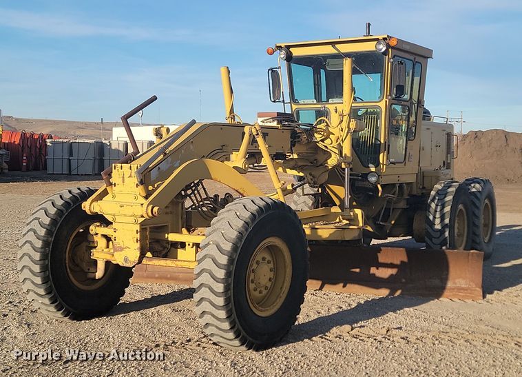 image for item KT9976 1985 Caterpillar 140G  motor grader