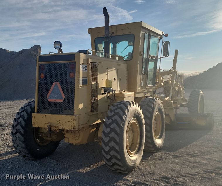 image for item KT9976 1985 Caterpillar 140G  motor grader