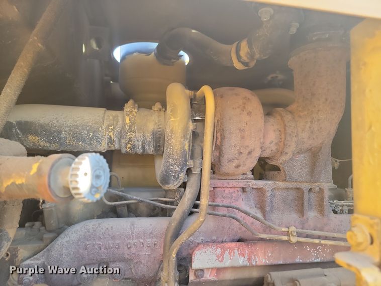 image for item KT9976 1985 Caterpillar 140G  motor grader
