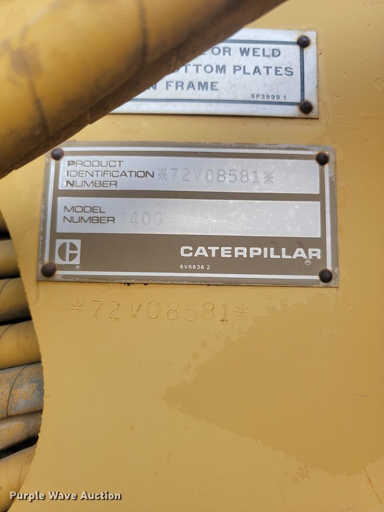 image for item KT9976 1985 Caterpillar 140G  motor grader