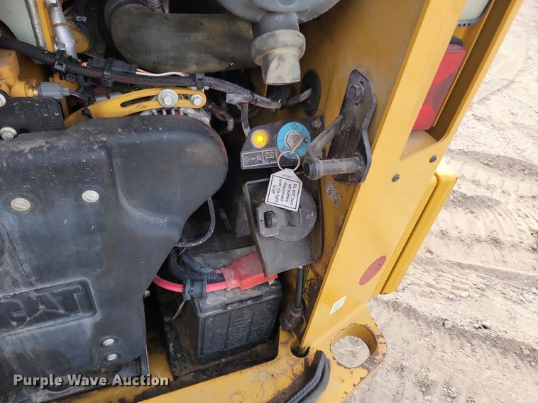 image for item KT9979 2021 Caterpillar 299D3XE  tracked skid steer loader