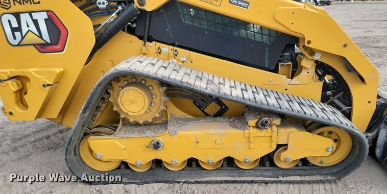 image for item KT9979 2021 Caterpillar 299D3XE  tracked skid steer loader