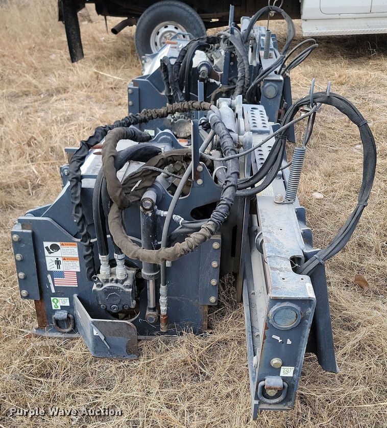 image for item KT9982 Road Hog PCP24EHSG5  skid steer cold planer