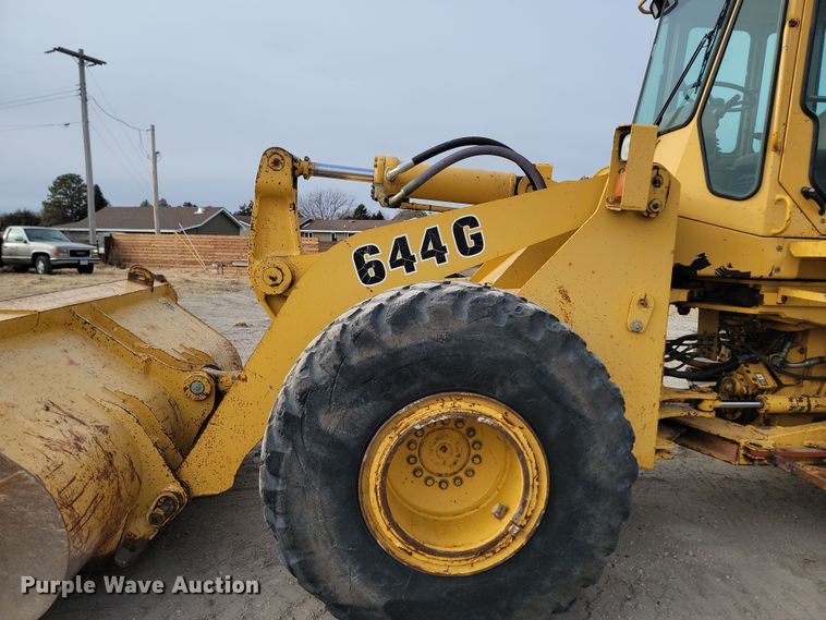 image for item KT9984 1995 John Deere 644G  wheel loader