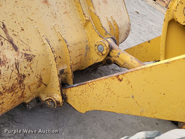 image for item KT9984 1995 John Deere 644G  wheel loader