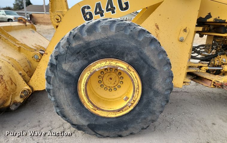 image for item KT9984 1995 John Deere 644G  wheel loader