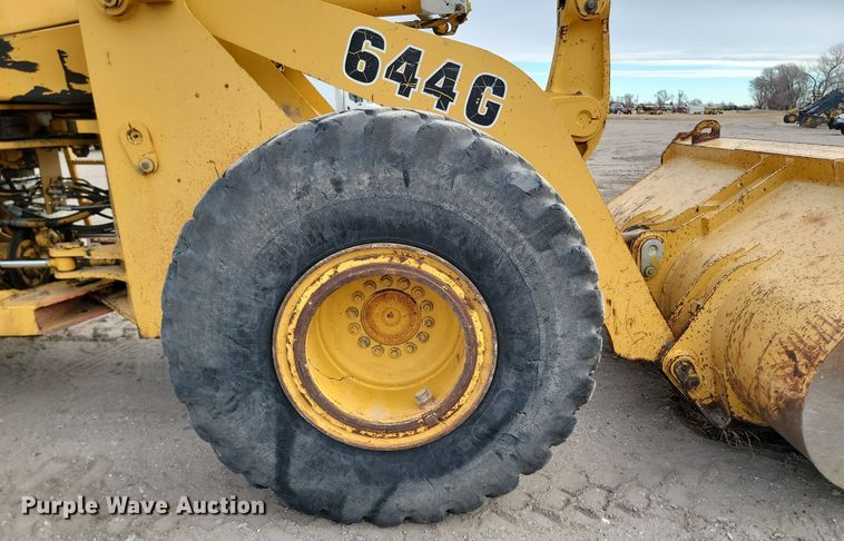 image for item KT9984 1995 John Deere 644G  wheel loader